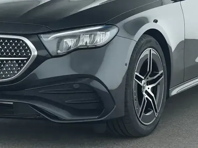 Gebraucht Mercedes E220 AMG 197 PS (144 kW) 2025 Grau Kombi