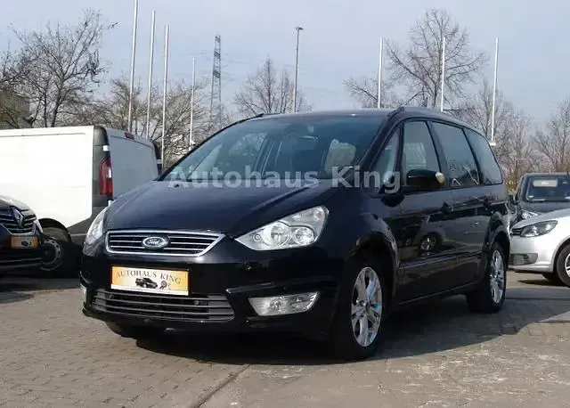 Używany Ford Galaxy Trend 116 KM (85 kW) 2011 Czarny Minivan