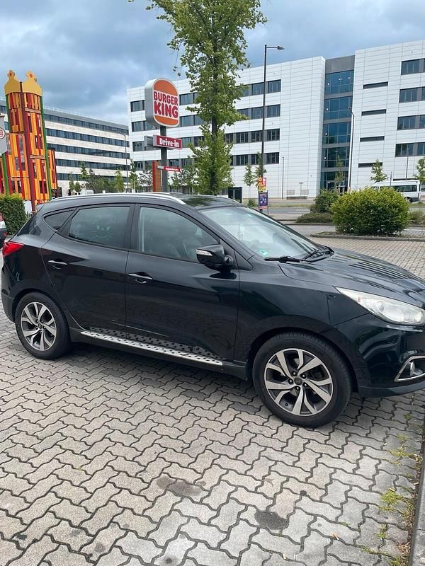 Schwarz Gebraucht 2012 Hyundai Tucson SUV | 5.900 € (Teuer) - Bild 1/4