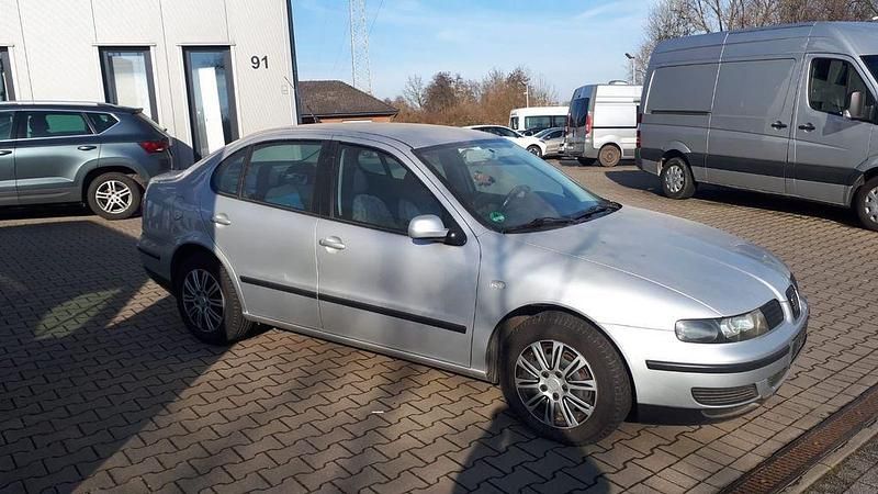 Gebraucht Seat Toledo 101 PS (74 kW) 2000 Silber Limousine