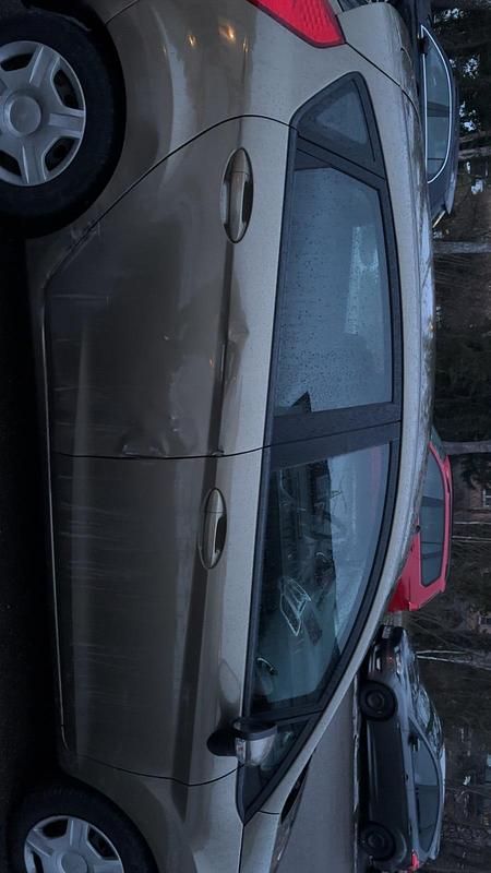 Gebraucht Ford Fiesta 82 PS (60 kW) 2011 Gold Kleinwagen