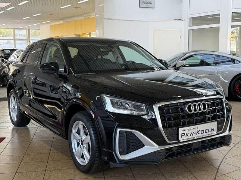Gebraucht Audi Q2 S-Line 150 PS (110 kW) 2024 Schwarz SUV