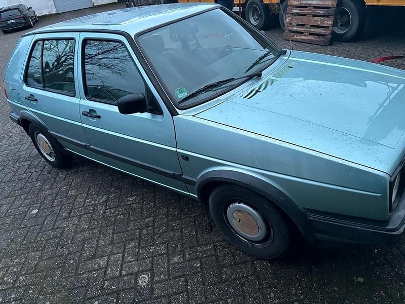 Gebraucht VW Golf II 69 PS (50 kW) 1990 Silber Kleinwagen