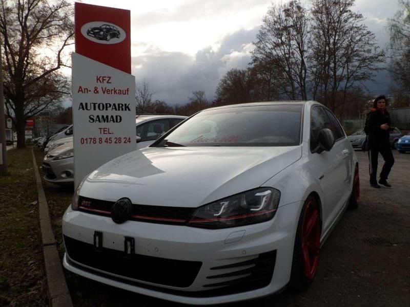 Gebraucht VW Golf VII GTI 230 PS (169 kW) 2016 Pure white Limousine