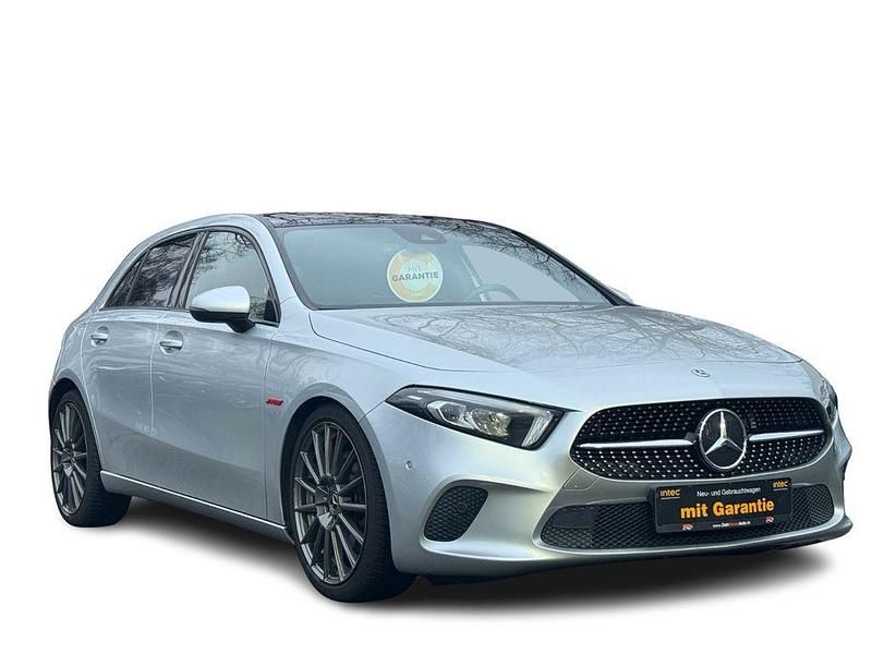 Gebraucht Mercedes A250 Progressive 224 PS (164 kW) 2018 Silber Limousine