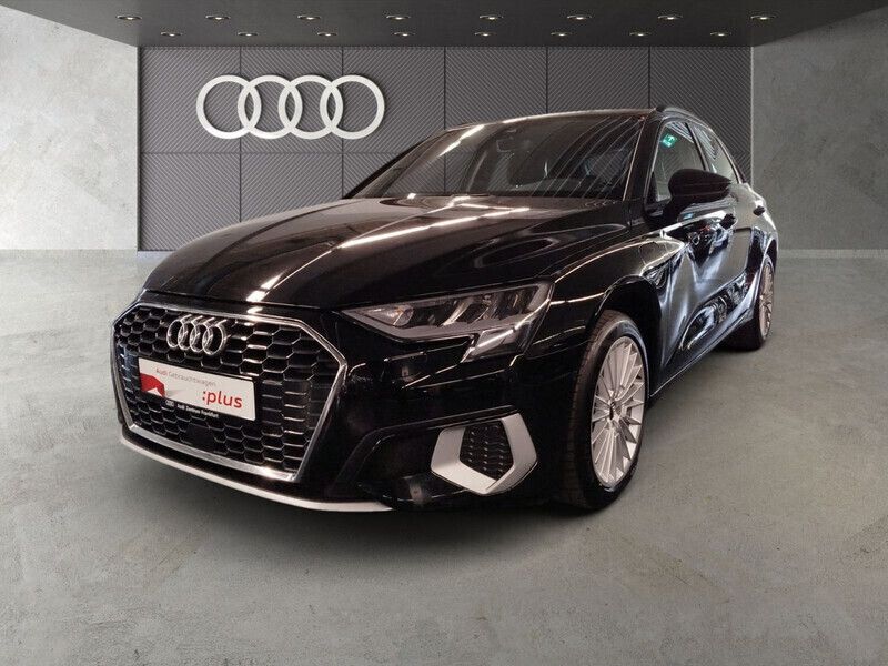 Gebraucht Audi A3 Sportback e-tron Advanced 204 PS (150 kW) 2022 Schwarz Kleinwagen