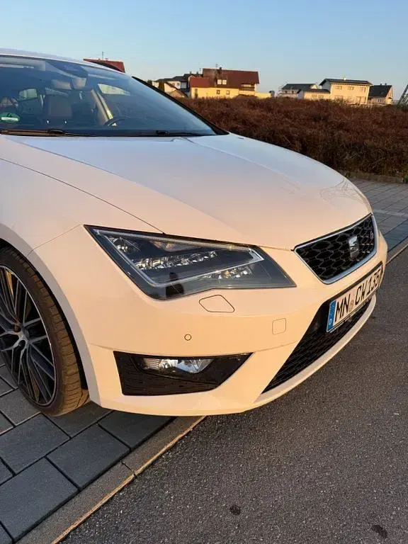 Gebraucht Seat Leon ST FR 184 PS (135 kW) 2017 Weiß Kombi