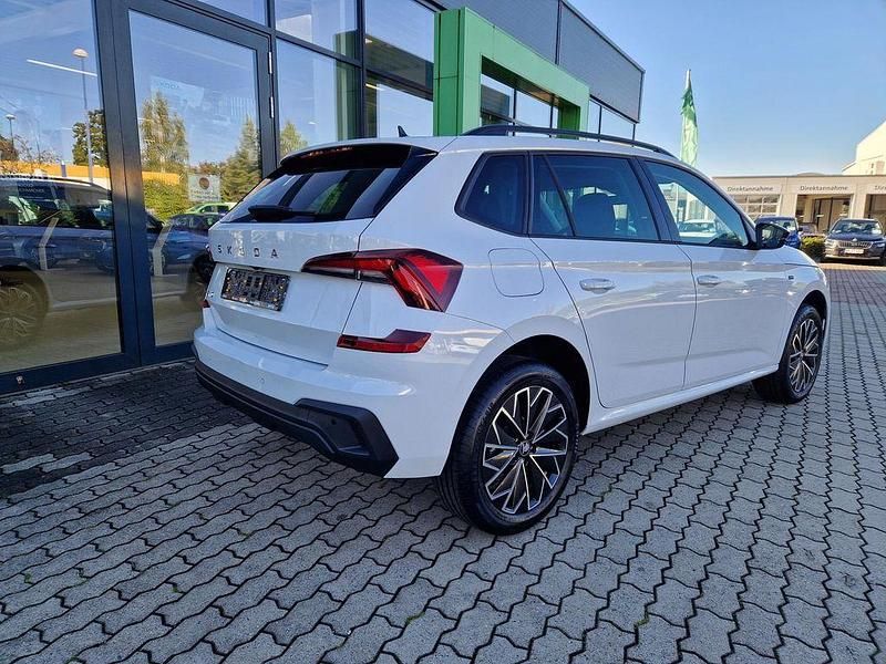 Neu Skoda Kamiq Tour 116 PS (85 kW) 2025 Moonweiss metallic SUV