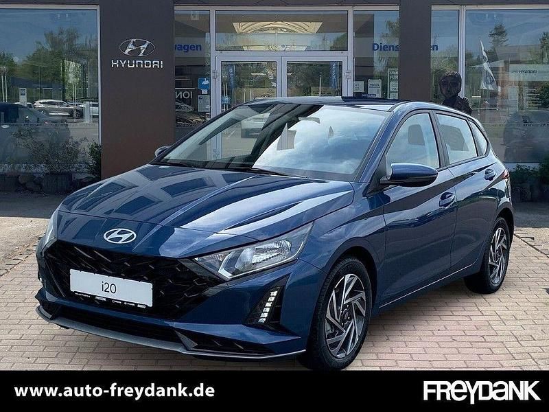 Vibrant blue Neu 2025 Hyundai i20 Trend Limousine | 23.499 € (Fairer Preis) - Bild 1/4