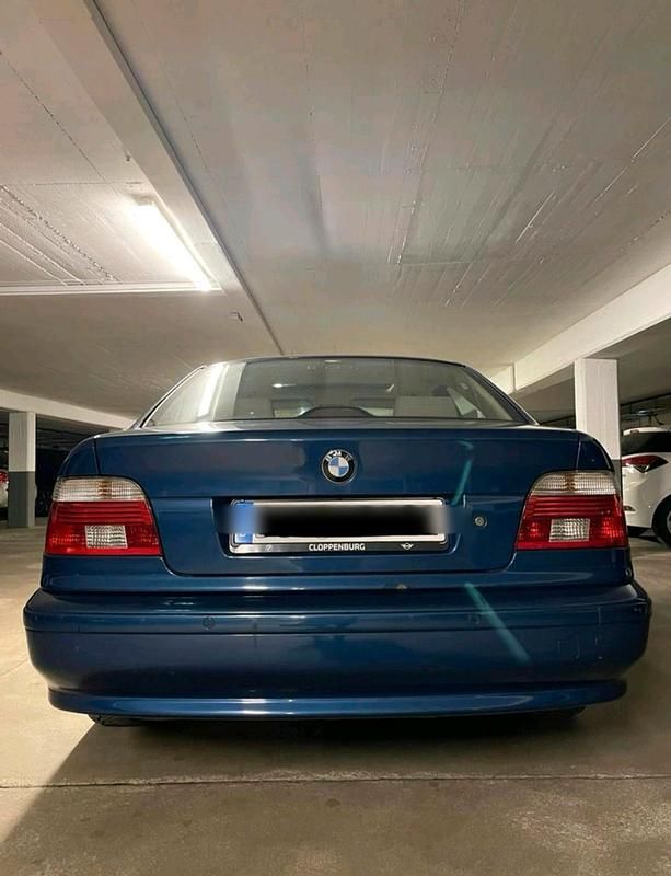 Gebraucht BMW 525 192 PS (141 kW) 2001 Blau Limousine
