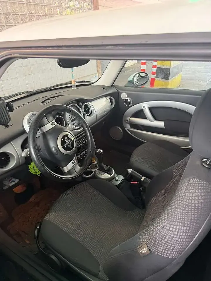 Gebraucht Mini Cooper 116 PS (85 kW) 2004 Schwarz Kleinwagen