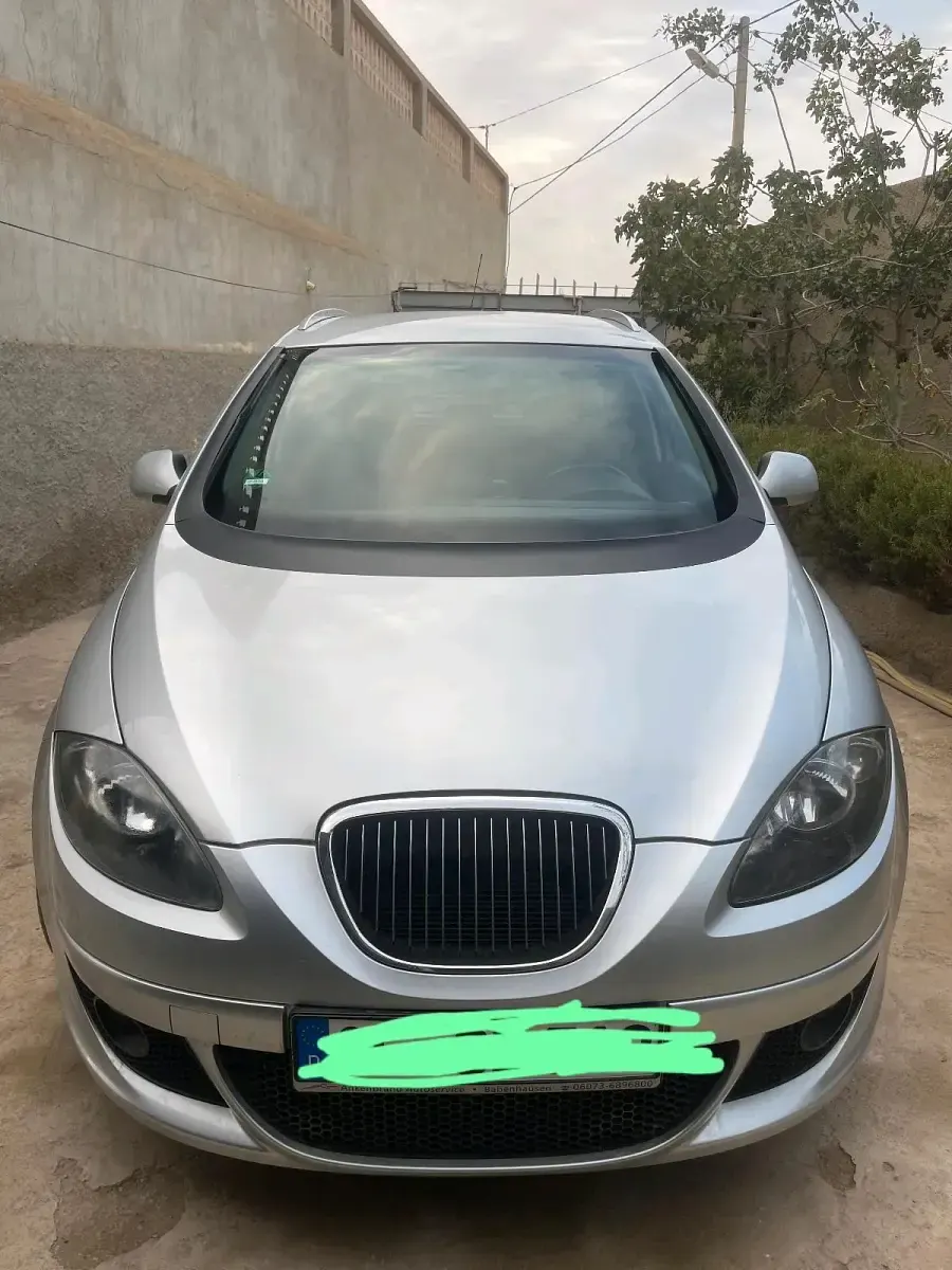 Gebraucht Seat Altea XL 140 PS (102 kW) 2007 Silber Van / Kleinbus
