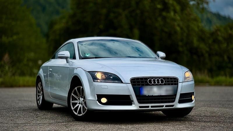 Silber Gebraucht 2009 Audi TT Coupé | 6.900 € (Superpreis) - Bild 1/4