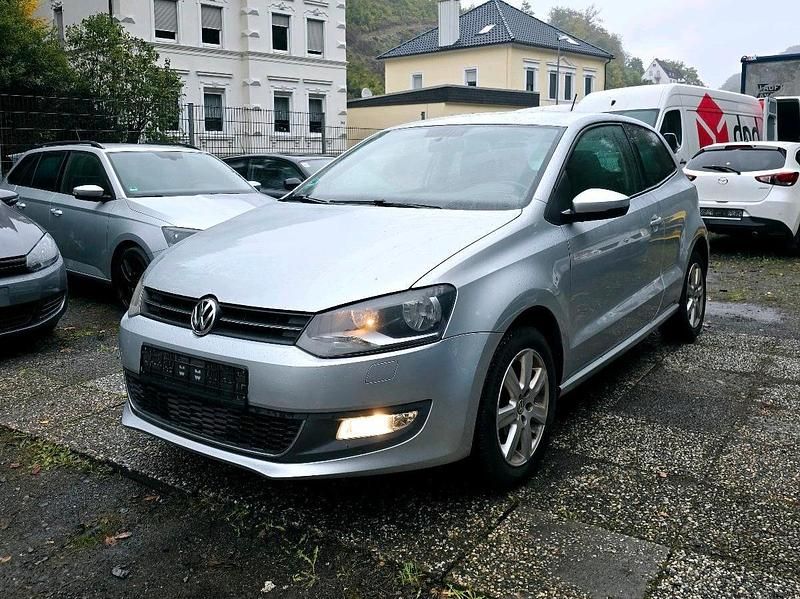 Gebraucht VW Polo Highline 75 PS (55 kW) 2011 Silber Kleinwagen