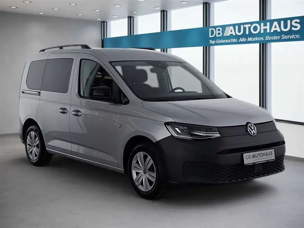 Gebraucht VW Caddy 122 PS (89 kW) 2023 Silber Van / Kleinbus