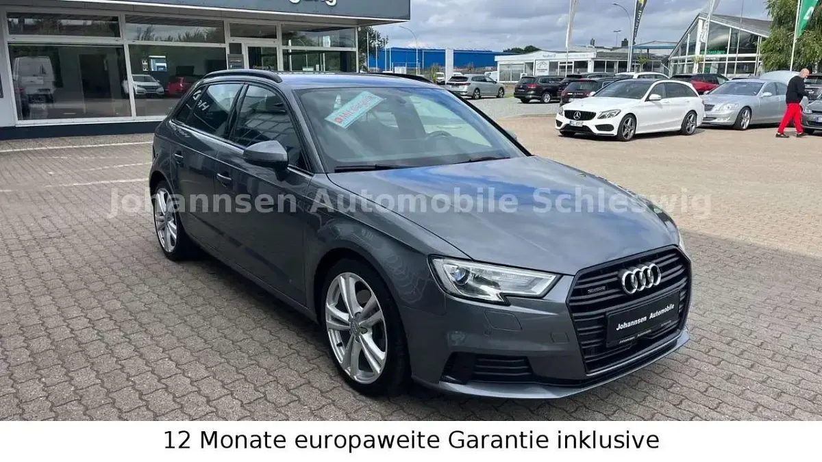 Gebraucht Audi A3 Sport 184 PS (135 kW) 2020 Monsungrau Limousine