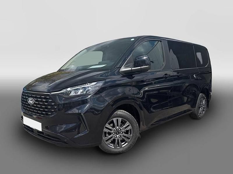 Gebraucht Ford Tourneo Titanium 136 PS (100 kW) 2025 Schwarz Van / Kleinbus
