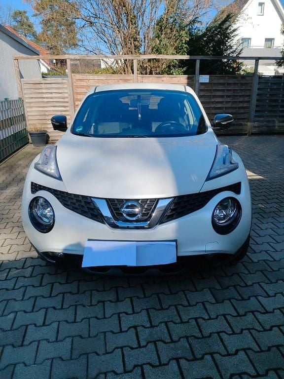 Gebraucht Nissan Juke Acenta 116 PS (85 kW) 2015 Weiß SUV