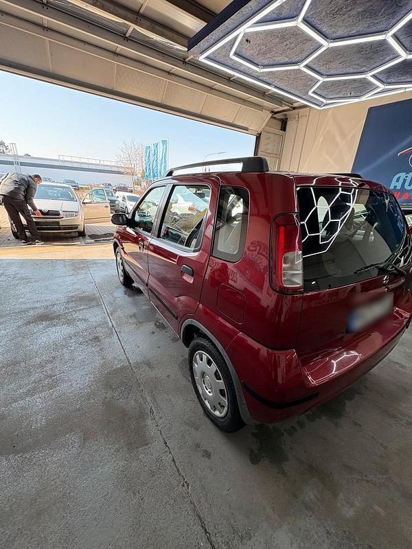 Gebraucht Suzuki Ignis 83 PS (61 kW) 2002 Rot Kleinwagen