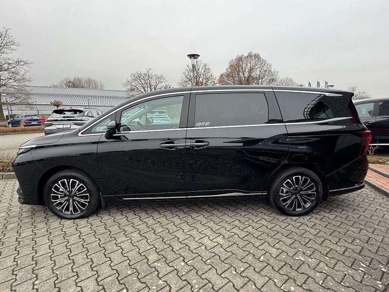 Gebraucht DFSK Forthing 9 245 PS (180 kW) 2025 Van / Kleinbus