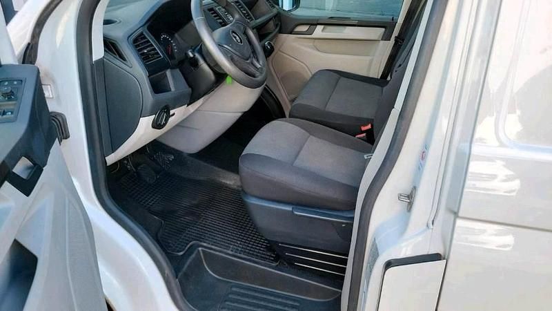 Używany VW Transporter 102 KM (75 kW) 2019 Biały Van