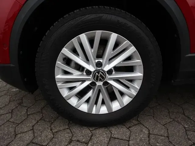 Gebraucht VW T-Roc Life 110 PS (80 kW) 2022 Rot SUV