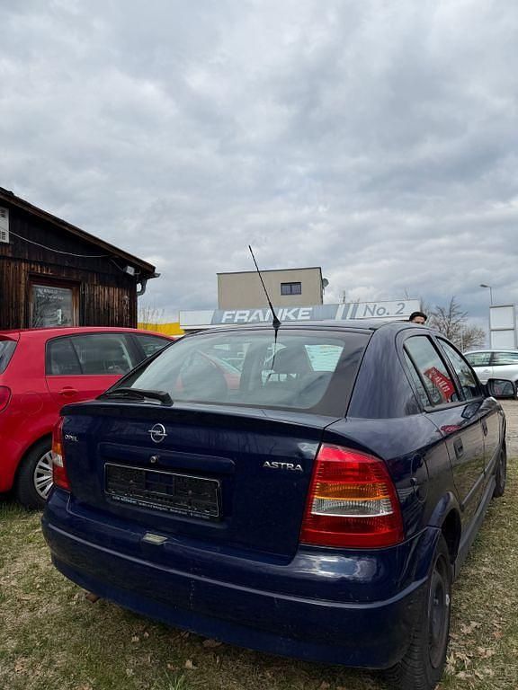 Gebraucht Opel Astra Comfort 75 PS (55 kW) 2001 Blau Limousine