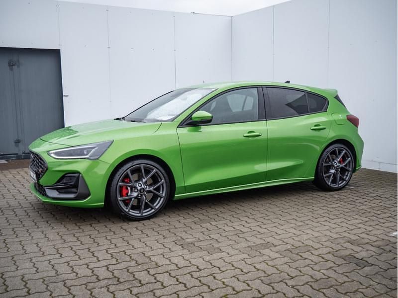 Gebraucht Ford Focus ST 280 PS (205 kW) 2022 Mean green Limousine