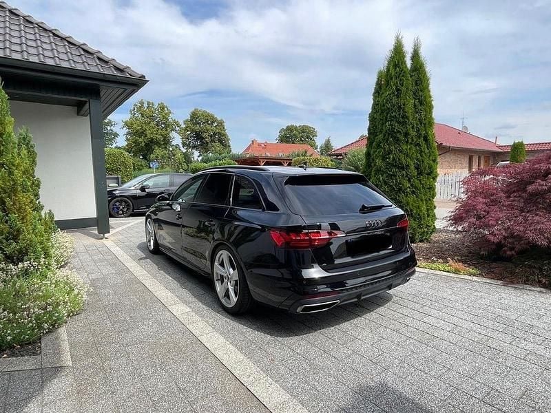 Gebraucht Audi A4 S-Line 190 PS (139 kW) 2020 Schwarz Kombi