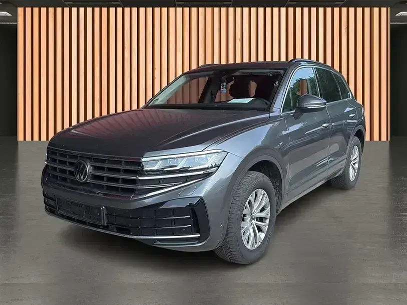 Gebraucht VW Touareg IQ Drive 231 PS (169 kW) 2025 Siliziumgrau metallic SUV