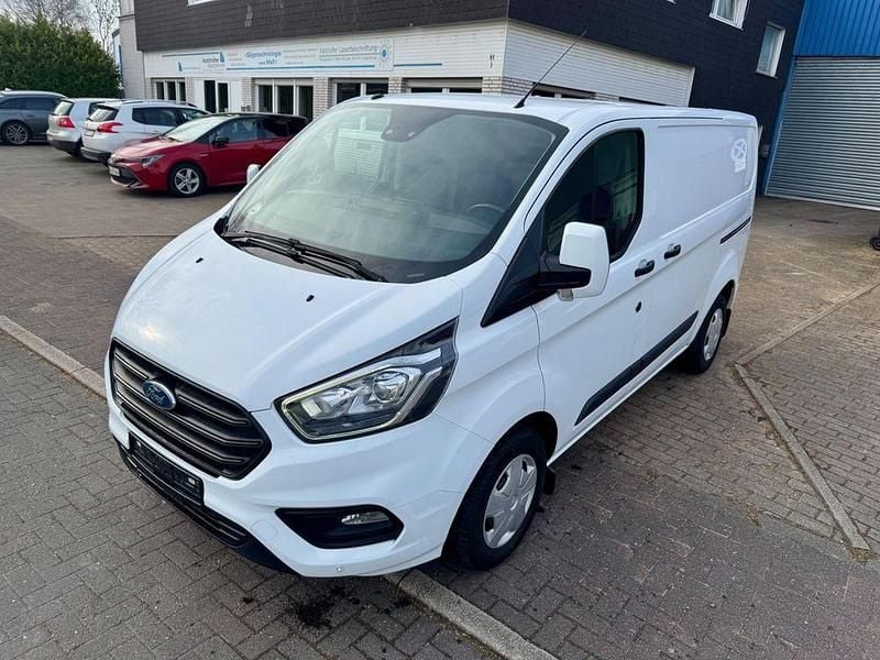 Usado Ford Transit Custom 105 HP (77 kW) 2018 Branco Monovolume