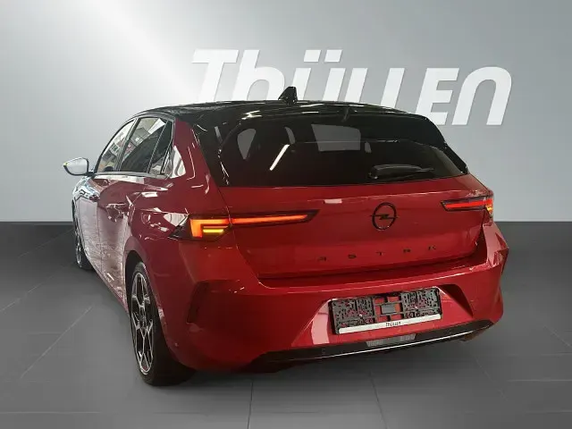 Gebraucht Opel Astra 131 PS (96 kW) 2024 Gelb Kleinwagen