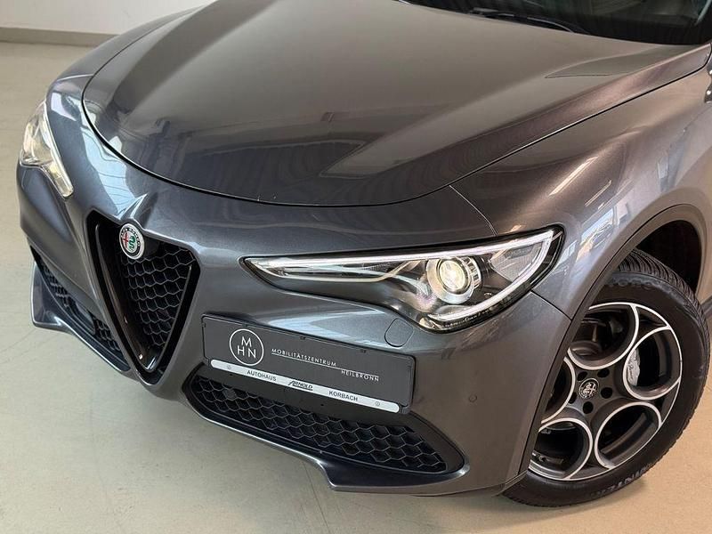 Gebraucht Alfa Romeo Stelvio Tech Edition 209 PS (153 kW) 2019 Grau SUV