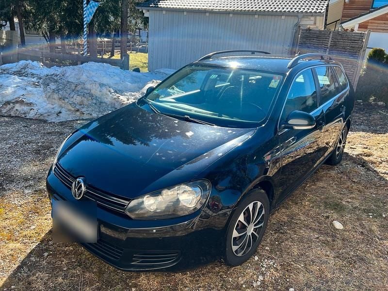 Gebraucht VW Golf VI 105 PS (77 kW) 2010 Schwarz Kleinwagen