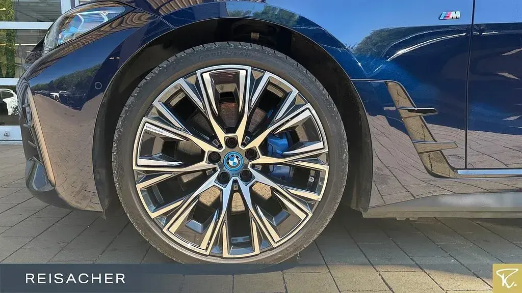 Gebraucht BMW i4 Efficient Dynamics 350 kW (476 PS) 2023 Bmw individual tansanitblau met Limousine