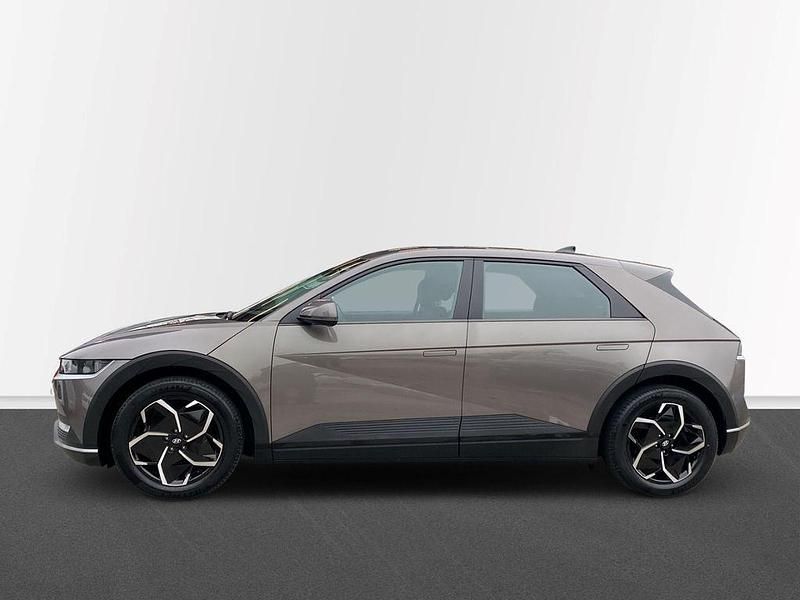Gebraucht Hyundai Ioniq Basis 125 kW (170 PS) 2022 Grau Kleinwagen