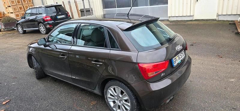 Gebraucht Audi A1 Sport 122 PS (89 kW) 2012 Braun Kleinwagen