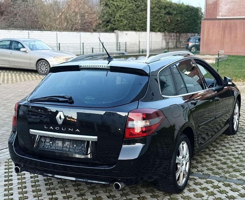 Gebraucht Renault Laguna III GT 173 PS (127 kW) 2014 Schwarz Kombi