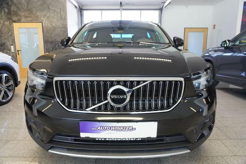 Gebraucht Volvo XC40 211 PS (155 kW) 2021 Schwarz SUV