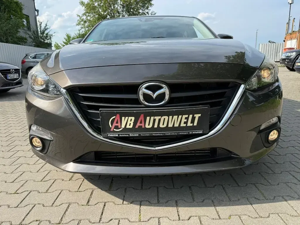 Gebraucht Mazda 3 Center-Line 150 PS (110 kW) 2015 Grau Limousine