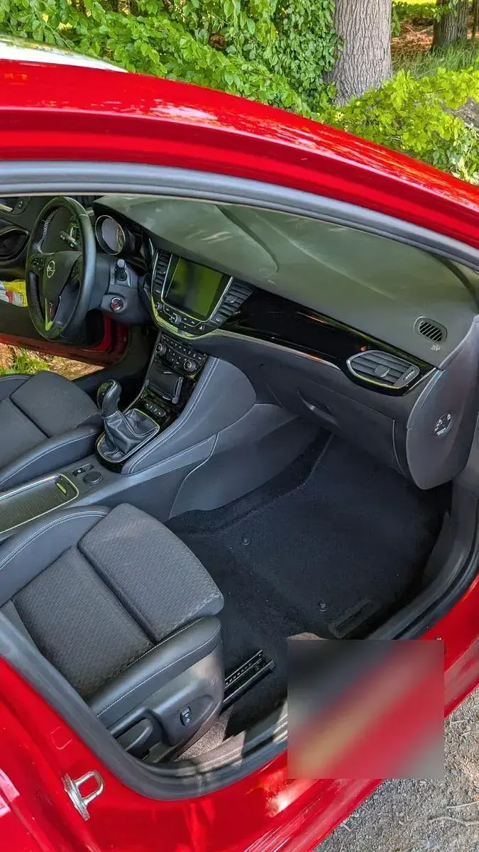 Gebraucht Opel Astra Dynamic 110 PS (80 kW) 2018 Rot Kombi