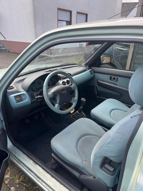 Usata Nissan Micra 2001 Andere farben Utilitaria