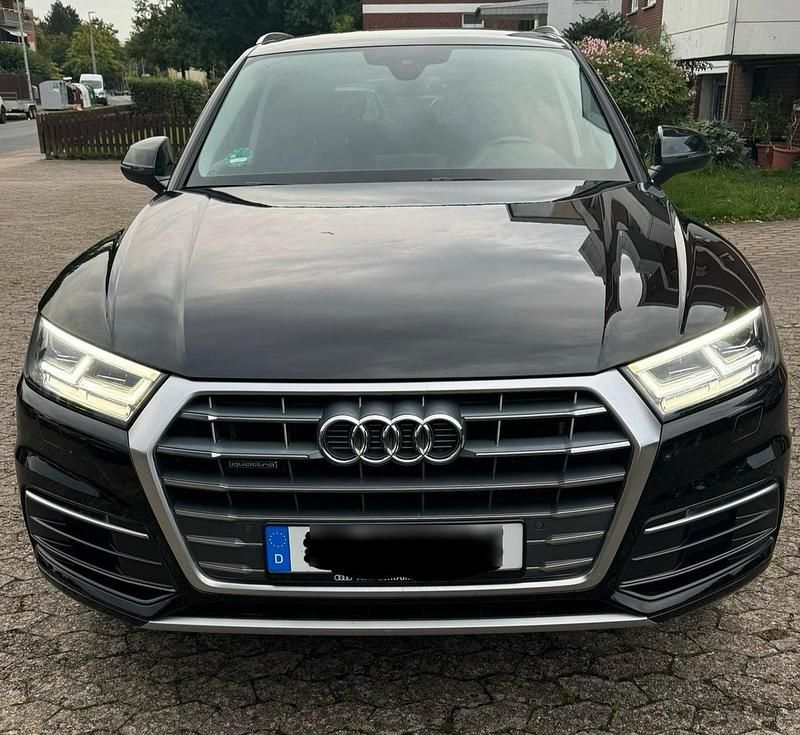Schwarz Gebraucht 2017 Audi Q5 SUV | 25.000 € (Teuer) - Bild 1/4