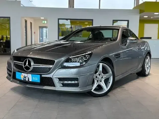 Second-hand Mercedes SLK200 AMG line 184 CP (135 kW) 2011 Cabrio