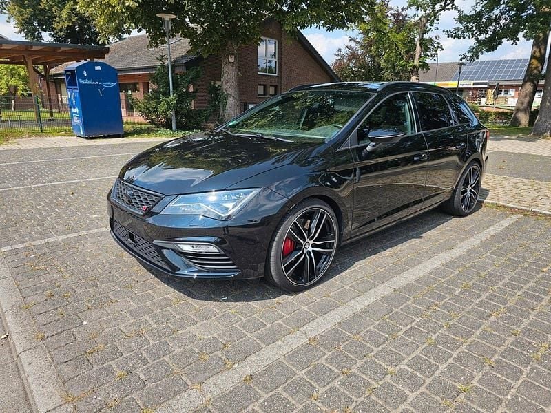 Schwarz Gebraucht 2017 Cupra Leon Kombi | 13.500 € (Guter Preis) - Bild 1/4