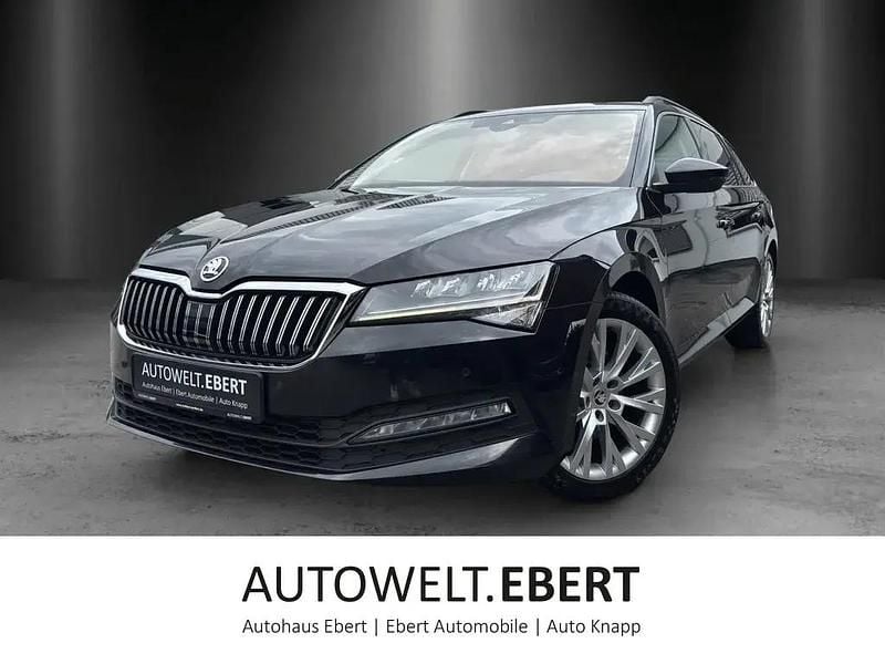 Schwarzmagic perleffekt Gebraucht 2022 Skoda Superb Ambition Kombi | 24.690 € (Fairer Preis) - Bild 1/4