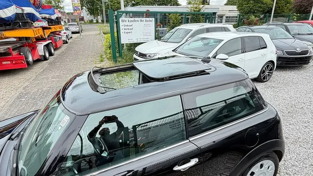 Gebraucht Mini Cooper 120 PS (88 kW) 2009 Schwarz Kleinwagen