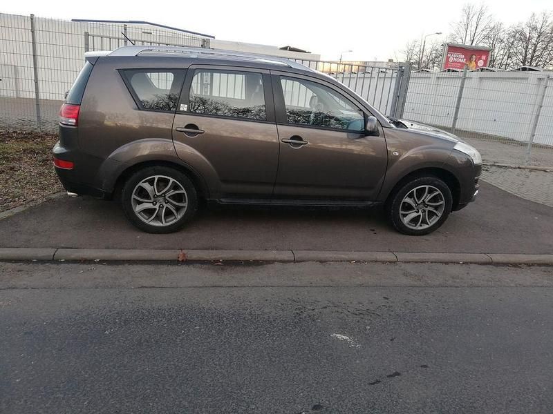 Gebraucht Citroën C-Crosser Exclusive 156 PS (114 kW) 2012 Braun SUV