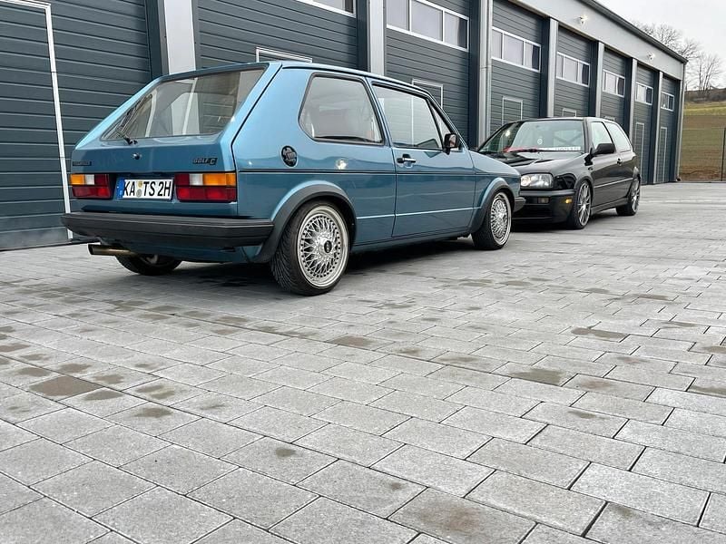 Gebraucht VW Golf I 149 PS (109 kW) 1983 Blau Kleinwagen
