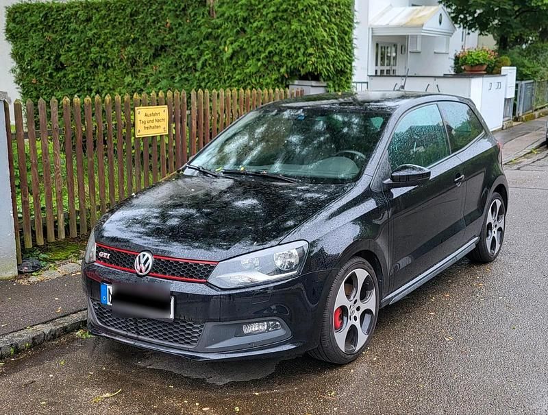 Schwarz Gebraucht 2011 VW Polo GTI Kleinwagen | 4.900 € (Superpreis) - Bild 1/4